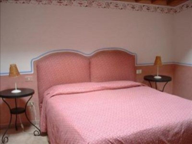 Villa Ulivi Флоренция Номер фото
